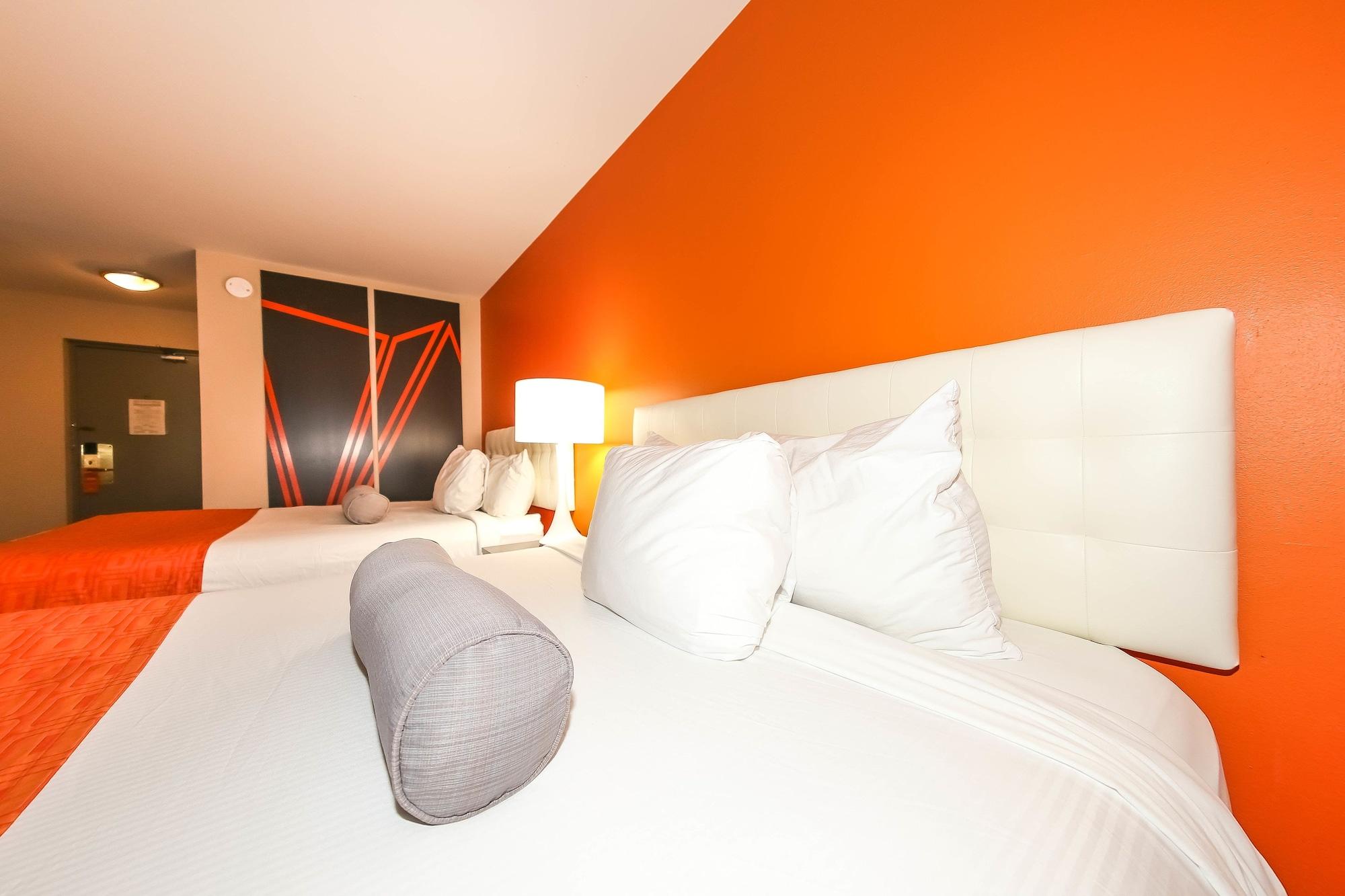 Howard Johnson By Wyndham Winnipeg West Exterior photo
